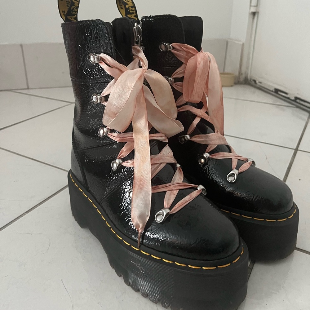Jadon max dr martens